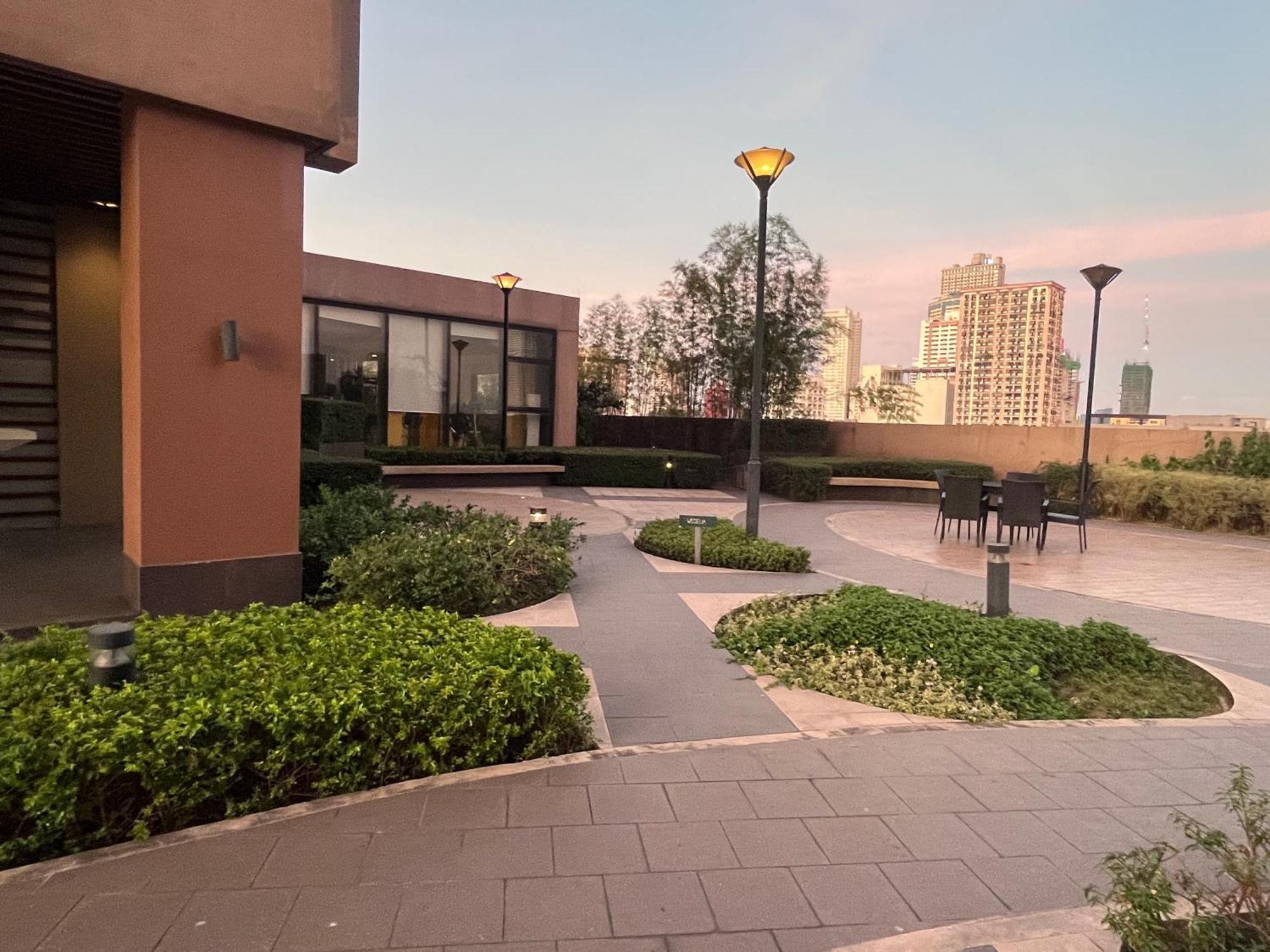 Bayview Near Picc Ccp Starcity Okada Airport Moa Pasay Kültér fotó